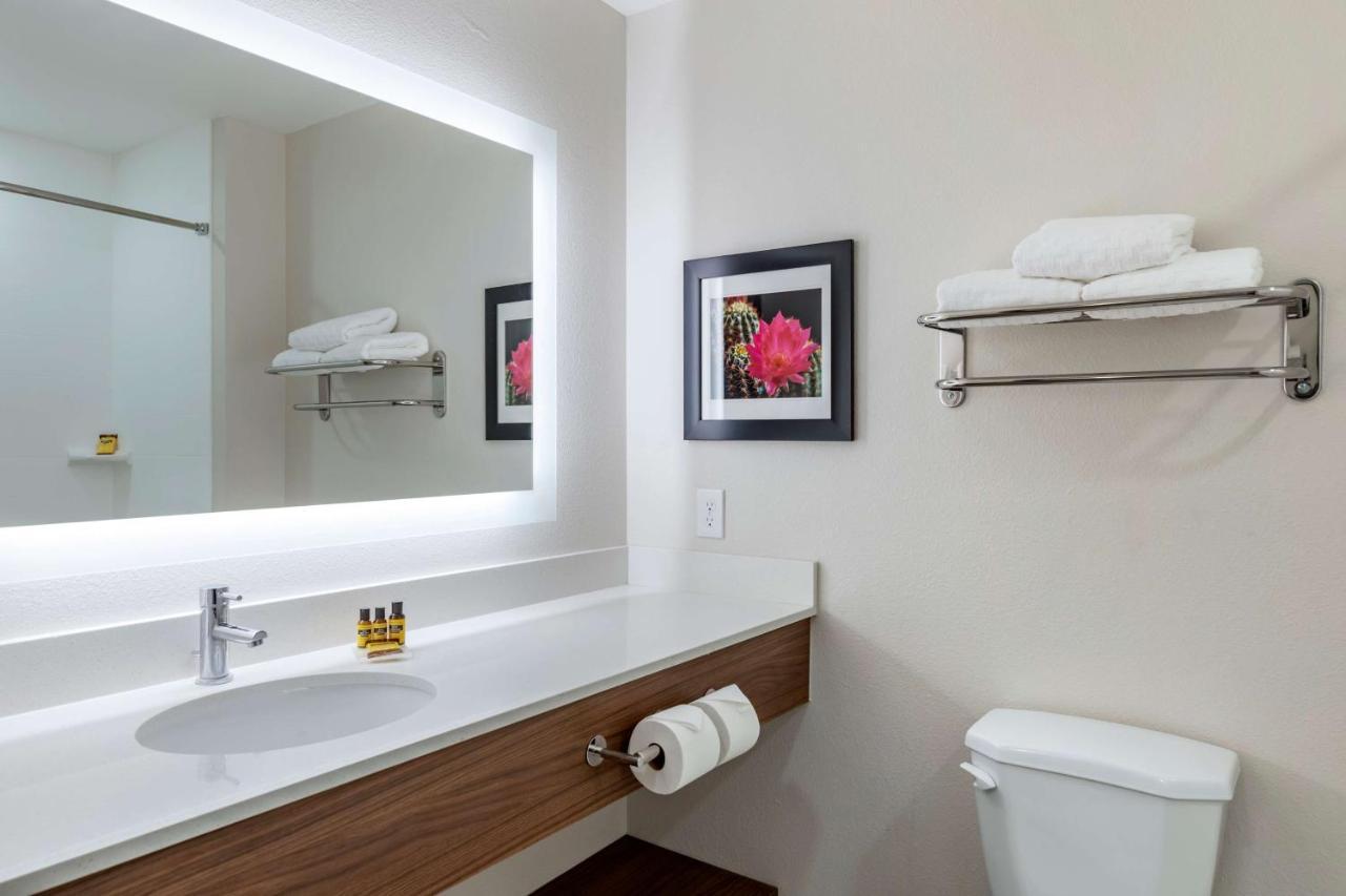 Best Western Plus Coachella Valley Inn & Suites Cathedral City Exterior foto