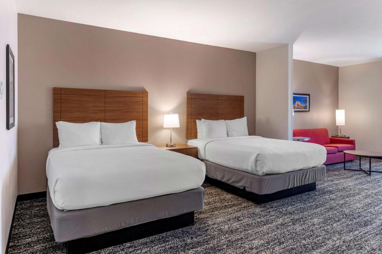 Best Western Plus Coachella Valley Inn & Suites Cathedral City Exterior foto