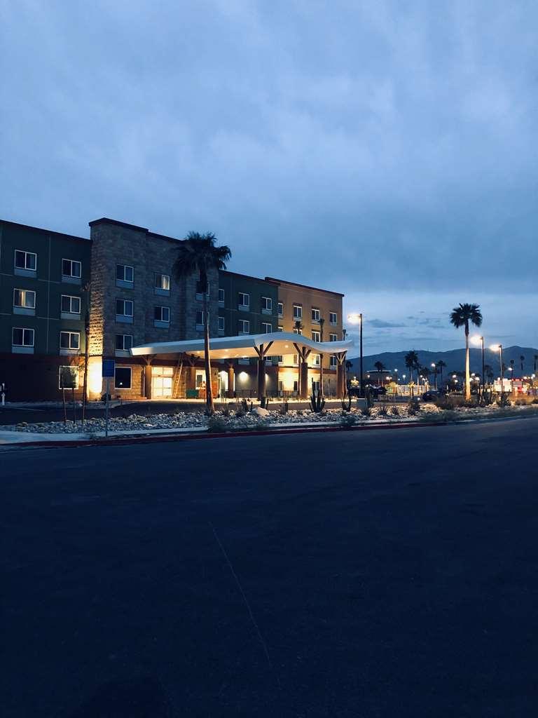 Best Western Plus Coachella Valley Inn & Suites Cathedral City Exterior foto